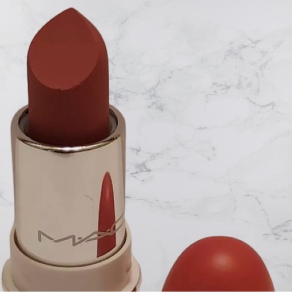 MAC Cosmetics Powder Kiss Lipstick in KINDA SEXIER Limited Ed 1.5g NEW - Picture 4 of 14